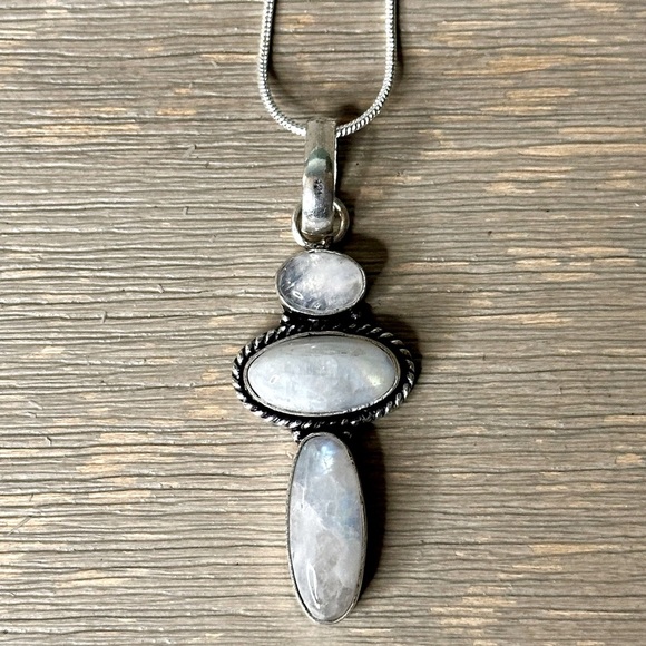 Natural Triple Rainbow Moonstone 925 Sterling Silver Pendant Dainty - Picture 2 of 11